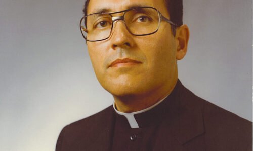 Conversión atribuida a la intercesión del obispo Gallegos